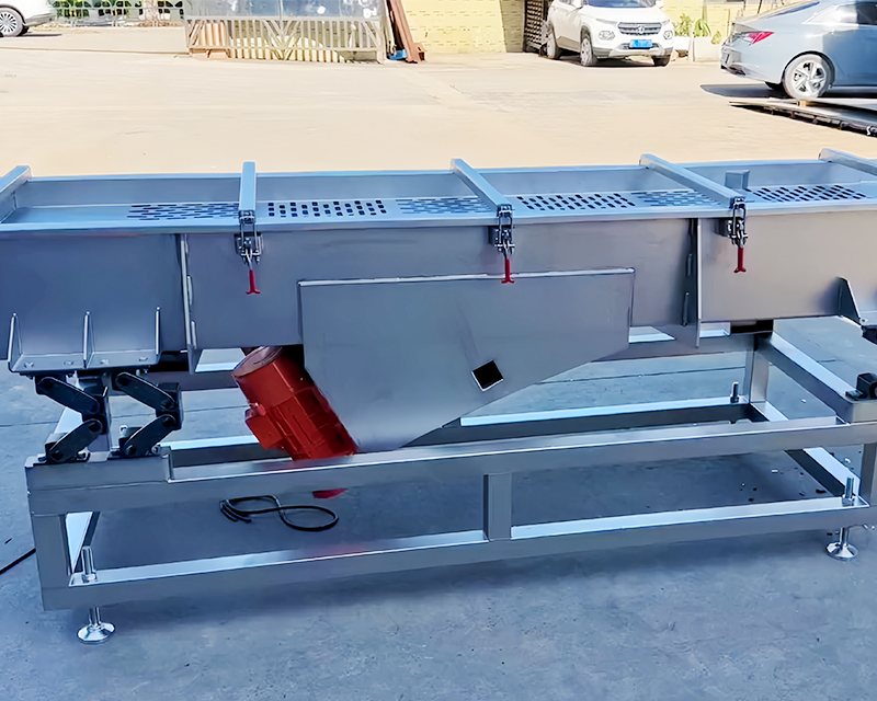 振動(dòng)電機(jī)用于直線振動(dòng)篩